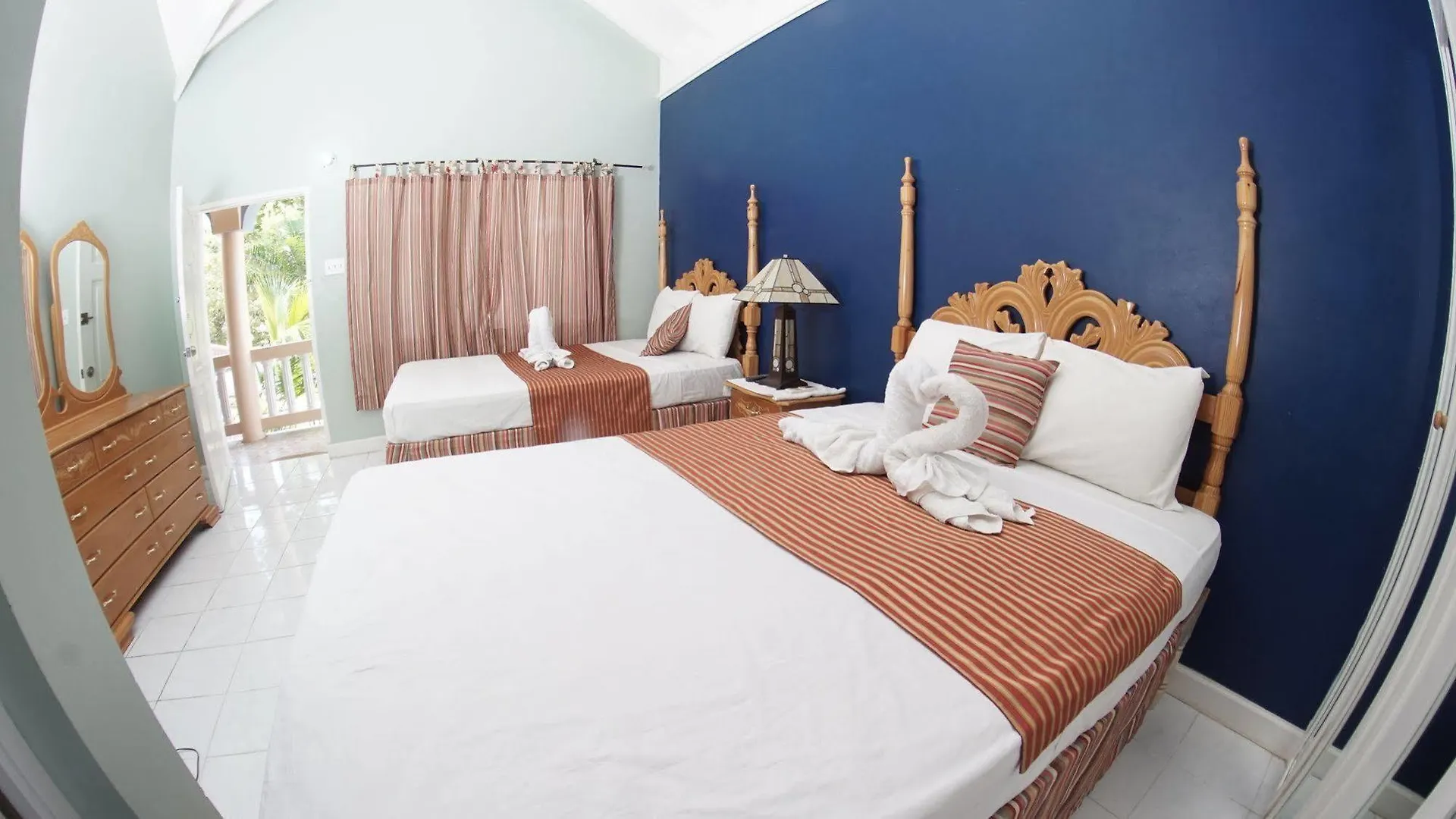 Tamboo Resort Negril
